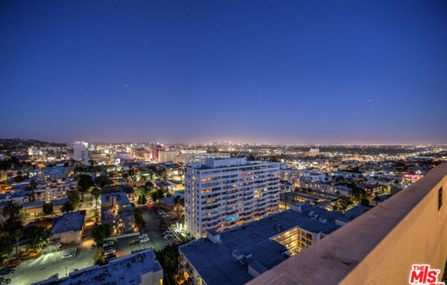 2 beds, 2 baths, 1,377 sqft, $4,900, Unit 702