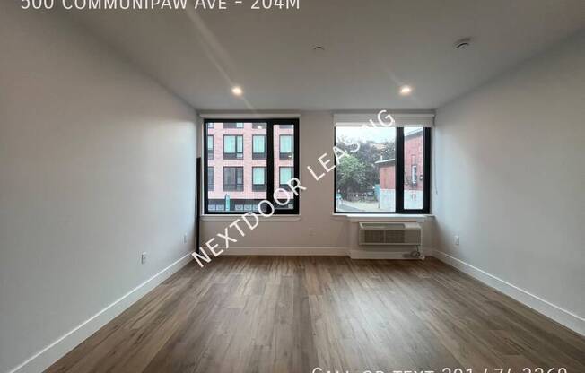 500 COMMUNIPAW AVE