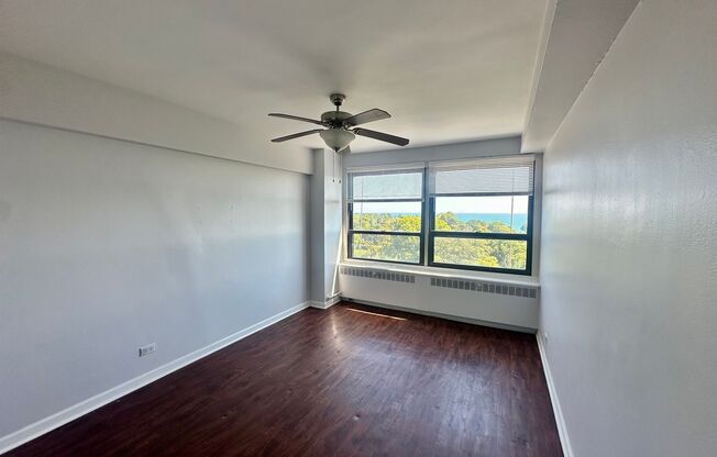 1 bed, 1 bath, 700 sqft, $1,875, Unit 418-1006