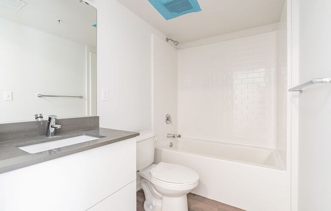 Studio, 1 bath, 301 sqft, $1,349, Unit 02