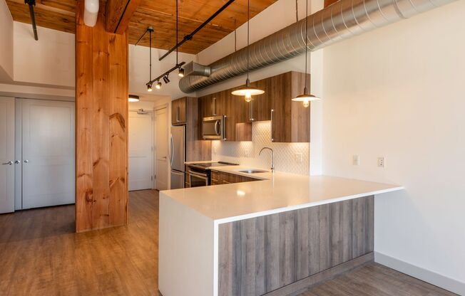 1 bed, 1 bath, 829 sqft, $2,375, Unit 407