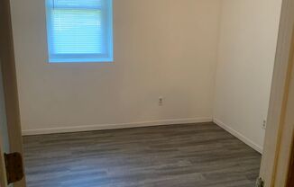 2 beds, 1 bath, $665