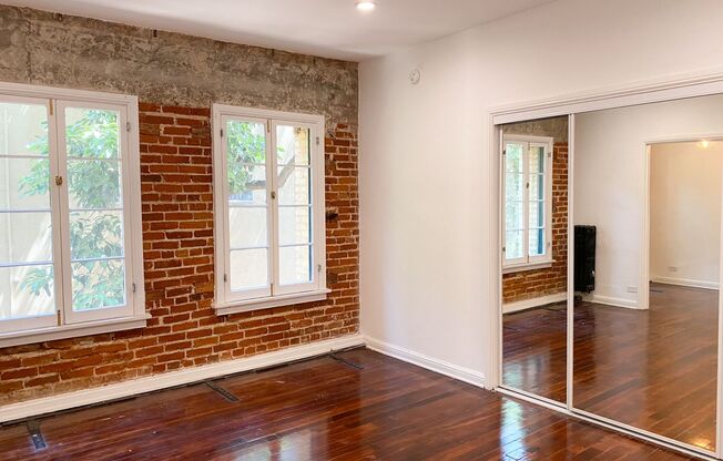 Studio, 1 bath, 500 sqft, $1,695, Unit 209