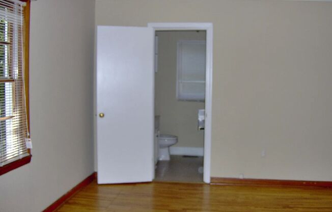 175 INGLEWOOD l 3 BED, 2 BATH