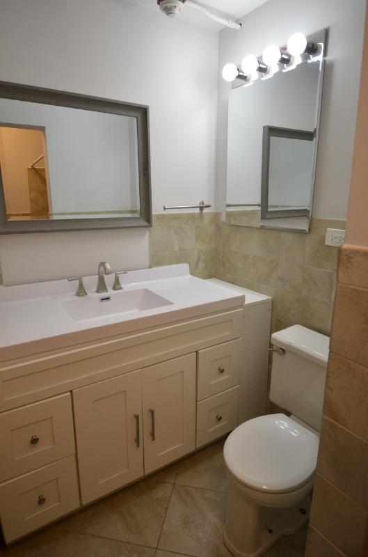 1603 WAUKEGAN