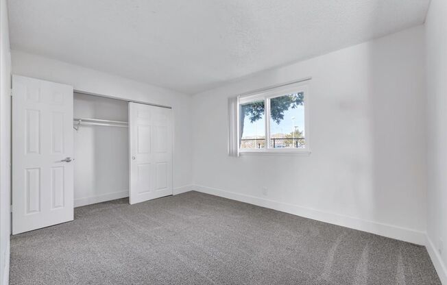 2 beds, 2 baths, 860 sqft, $1,645, Unit 03A