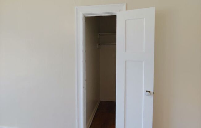 Studio, 1 bath, 430 sqft, $1,150, Unit 512
