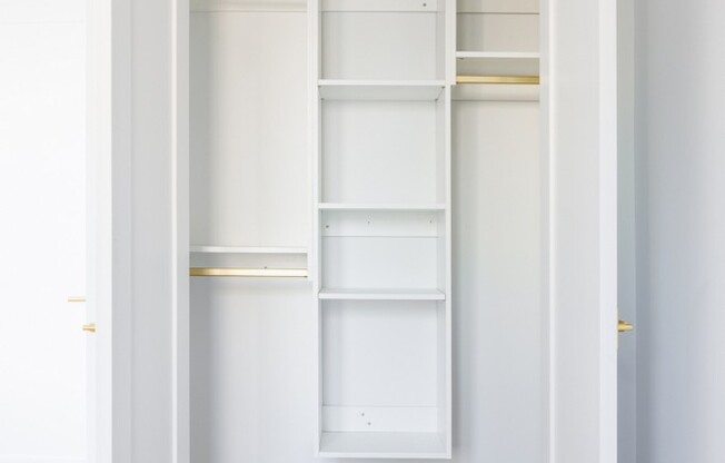 1 bed, 1 bath, $4,821, Unit 4M