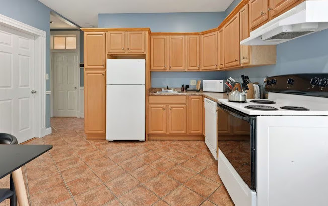 101 1/2 CALUMET STREET