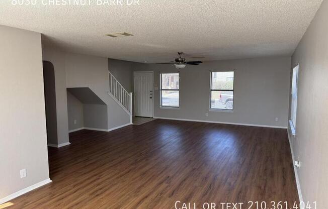 8030 CHESTNUT BARR DR