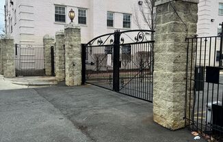 Gated Community! One Bedroom W/Parking Included! Washer/Dryer In Unit!