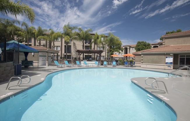 Glimmering Pool at Bella Vista Apartments