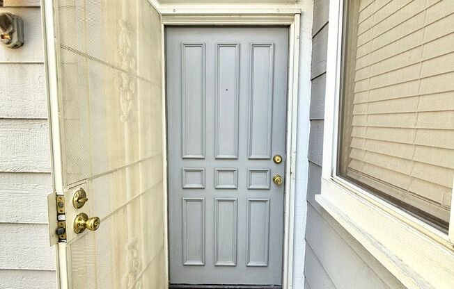 Beautiful 3 bedroom, 3 bath condo in Grand Terrace gated community | $2,550
