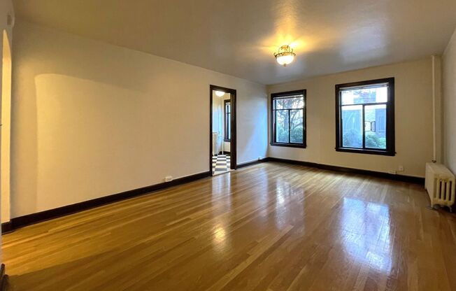 Studio, 1 bath, 330 sqft, $1,525, Unit 107