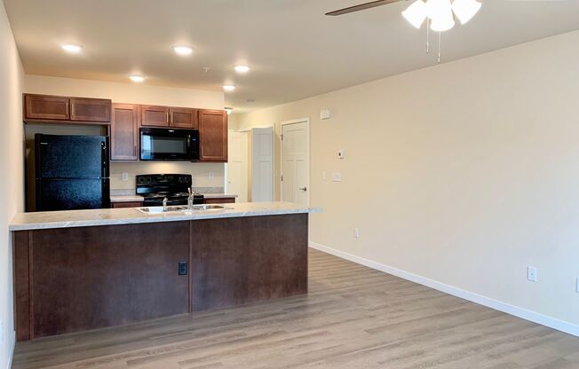 1 bed, 1 bath, 701 sqft, $995