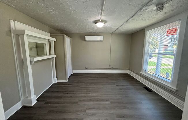 1 bed, 1 bath, 450 sqft, $700, Unit unit 1