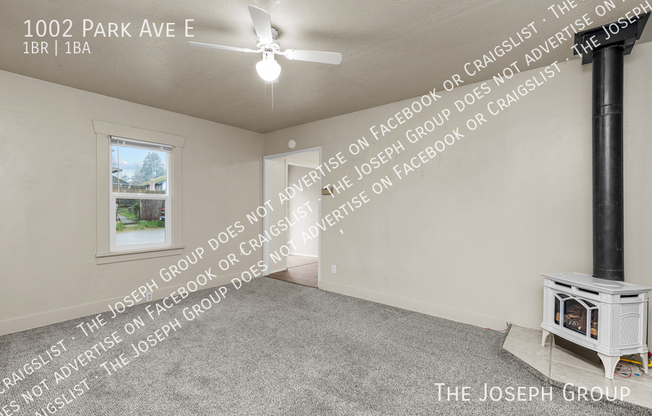 1002 PARK AVE E