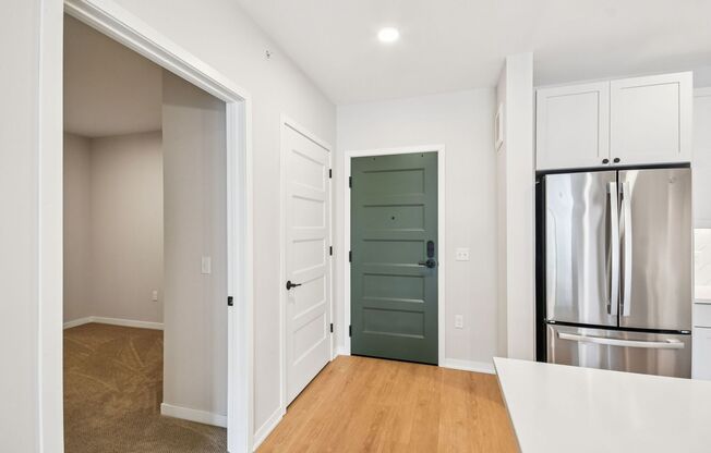 1 bed, 1 bath, 1,031 sqft, $3,045, Unit 310