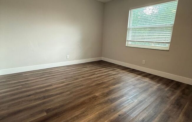 2 beds, 1 bath, 700 sqft, $1,399, Unit 2330-3