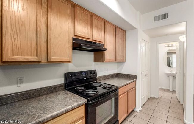 2 beds, 2.5 baths, $1,950, Unit # 1411