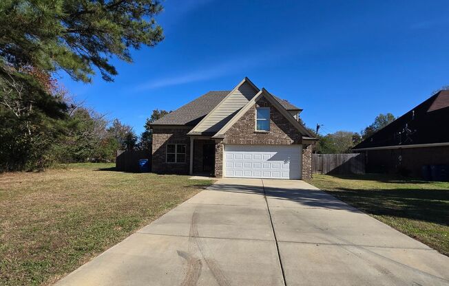 Two-Story Beauty in Olive Branch with Complete Kitchen Appliance Set