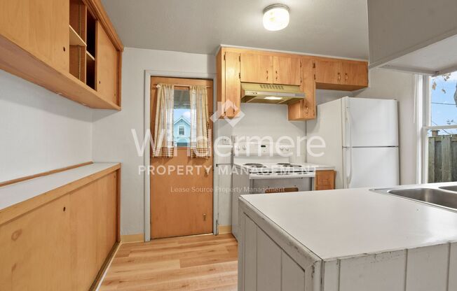 1 bed, 1 bath, $1,100