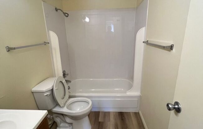 Candlewood Apartments