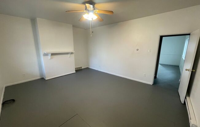 Tired of being a renter and want to own your own home? This is a Lease with Option to Purchase deal (this is NOT a traditional rental).
