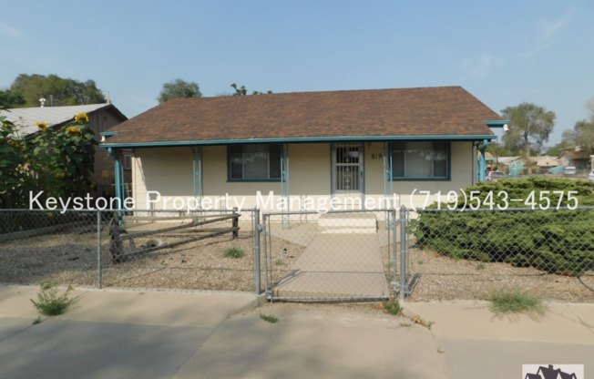 Spacious 3 Bedroom/1 Bath Home Located on a Corner Lot  $1,200/$1,200