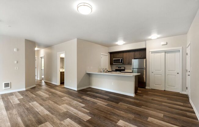3 beds, 2 baths, 1,203 sqft, $2,895, Unit 207