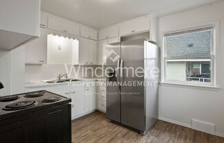 4 beds, 1 bath, $1,750, Unit 1