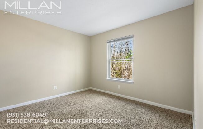2 beds, 1 bath, 650 sqft, $975, Unit 100 Valley View Drive; Apt. B15