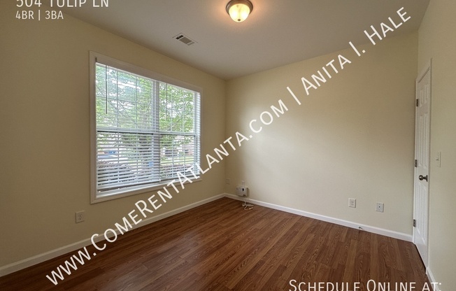504 TULIP LN