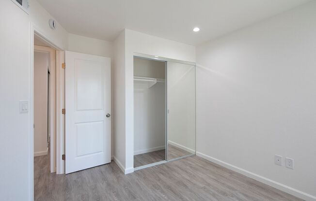 3 beds, 2 baths, 1,105 sqft, $3,295, Unit 139