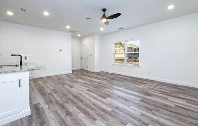 BRAND NEW DUPLEX NEAR ACU GREAT FOR ROOMATES!