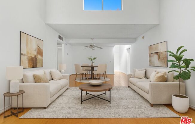 18350 Hatteras St Unit #118