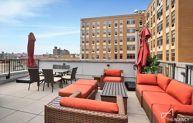 306 W 148 ST