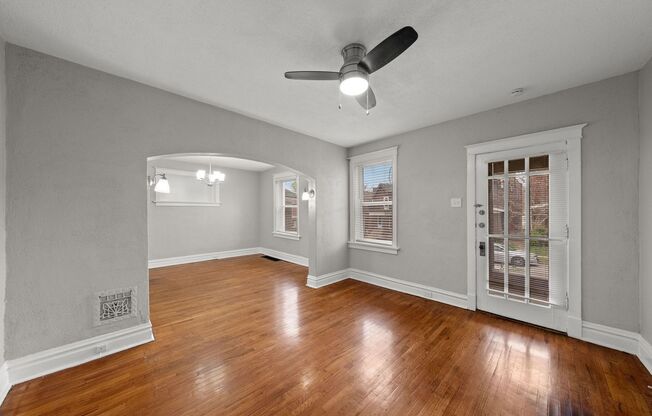 3230 Delor 2 Family