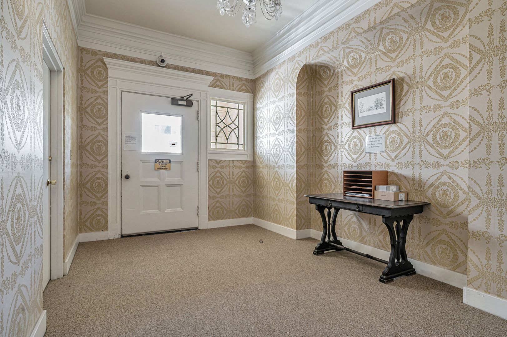 Washington Street 2277