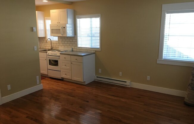 Great studio in downtown Beaverton!