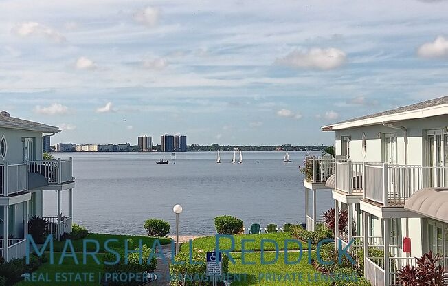 2 beds, 1 bath, $1,695, Unit Unit D-8