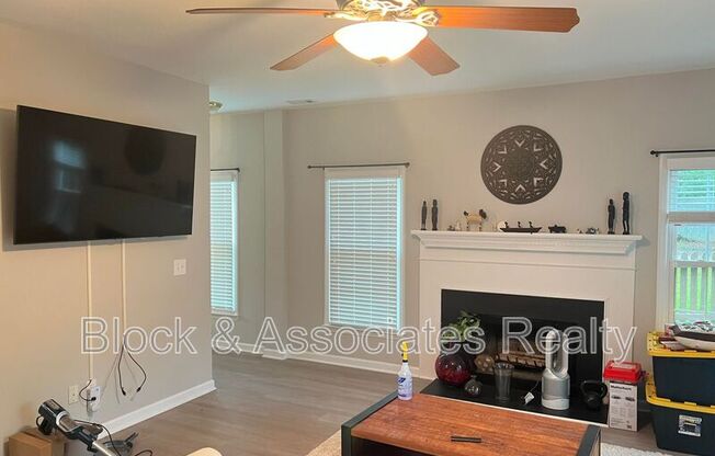 108 MINT CT