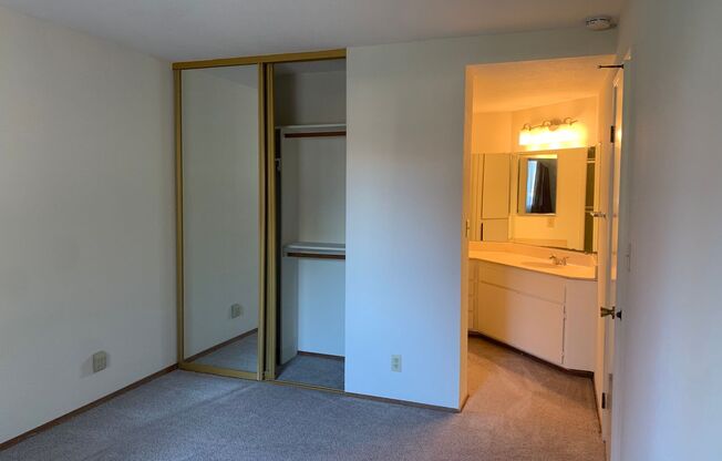 2 beds, 2 baths, $2,595