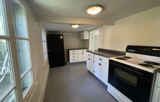 1 bed, 1 bath, 500 sqft, $1,250, Unit 1519 Pine St #A Lower