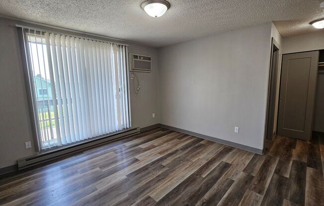 1 bed, 1 bath, 680 sqft, $799, Unit 304