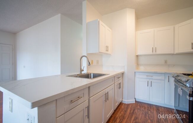 2 beds, 2 baths, $3,000, Unit # 15 C