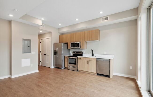 Studio, 1 bath, $1,195, Unit Unit 210