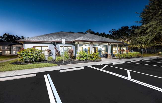 The Ashton Oaks Leasing Office