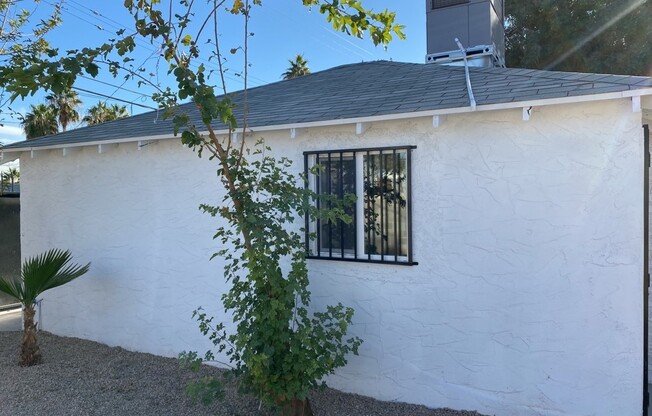621 S 9 ST