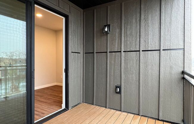 Studio, 1 bath, 532 sqft, $1,190, Unit WR 305-202